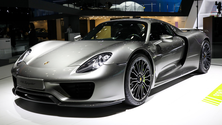 Porsche 918 Spyder on display