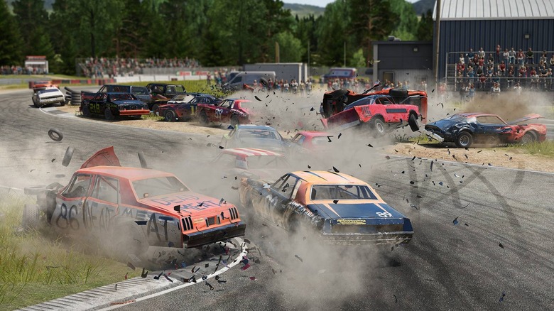 Crashed cars on a racetrack in Wreckfest