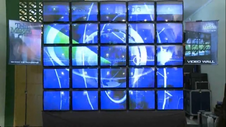 CRT video wall