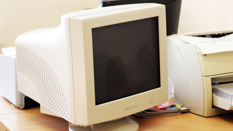 CRT monitor