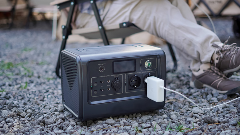 portable power station on gravel