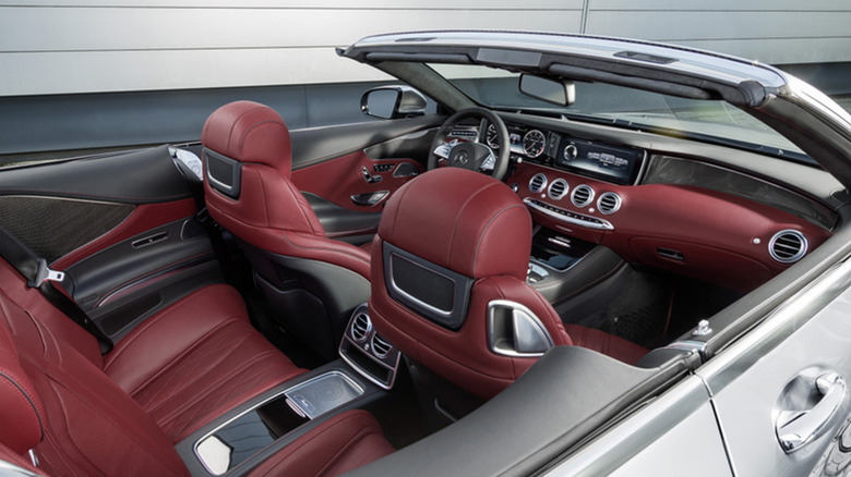 A Mercedes-AMG S63 4matic Cabriolet interior photo