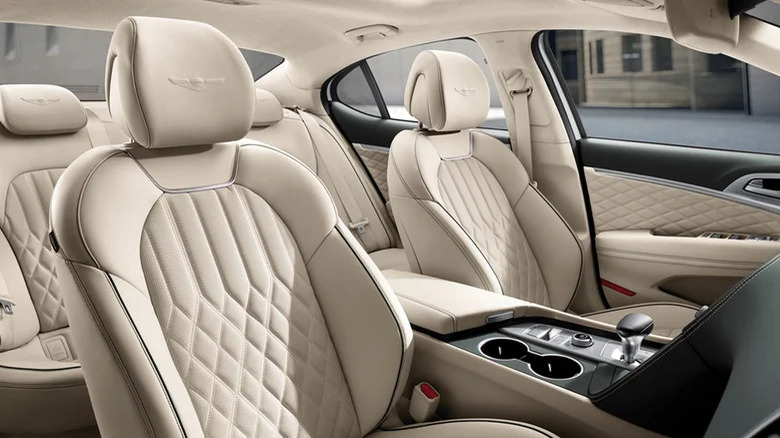Genesis G70 cream interior