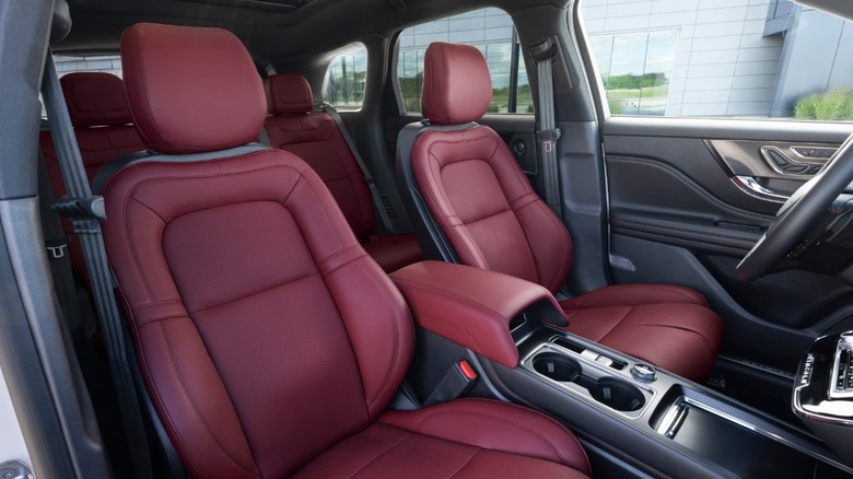 Lincoln Corsair cabin in red