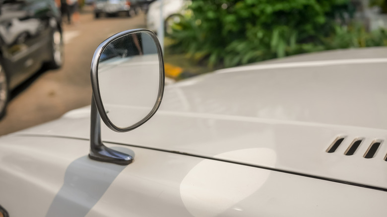 vintage car fender-mounted side mirror