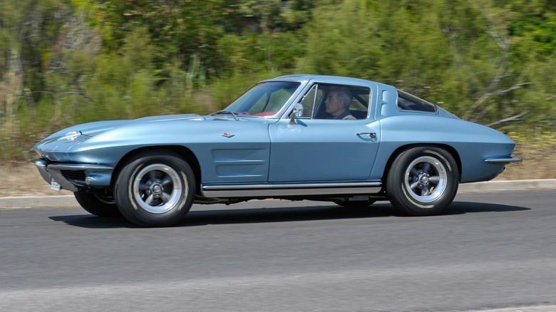 Blue 1963 Corvette StingRay