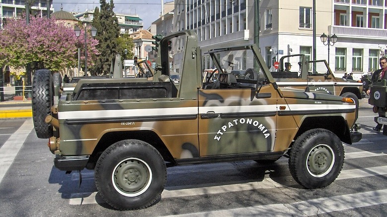 Greek military mercedes G-wagon