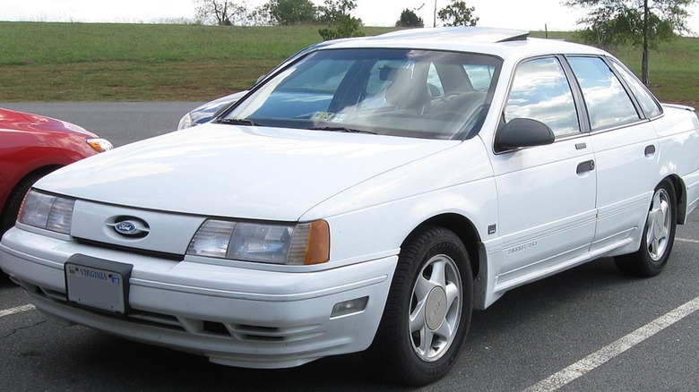 Ford Taurus SHO