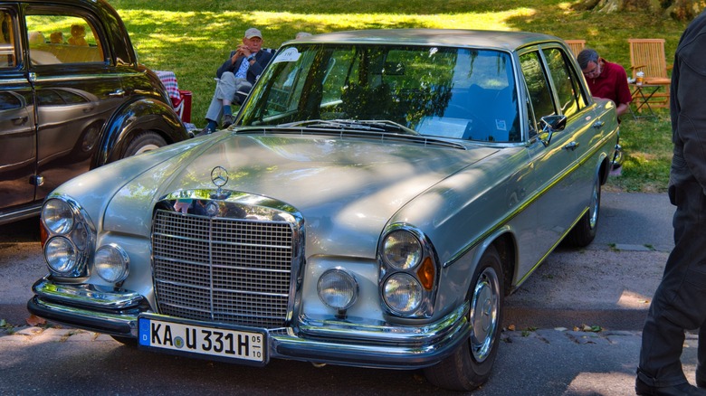 Mercedes-Benz 300 SEL