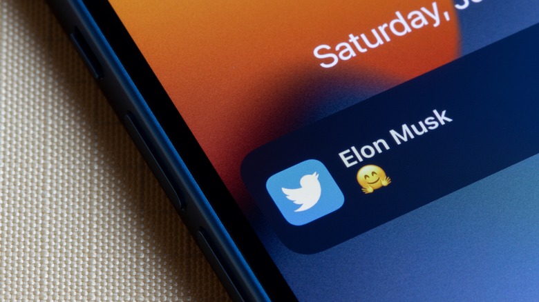 Elon Musk tweet notification 