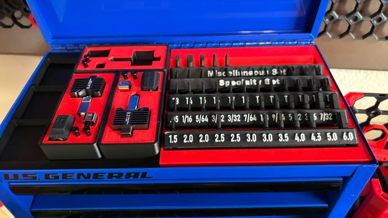 3D printed screw bit caddy installed on the Harbor Freight Mini Toolbox