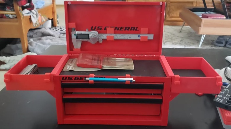 3D-printed side trays attached to a Harbor Freight Mini Toolbox