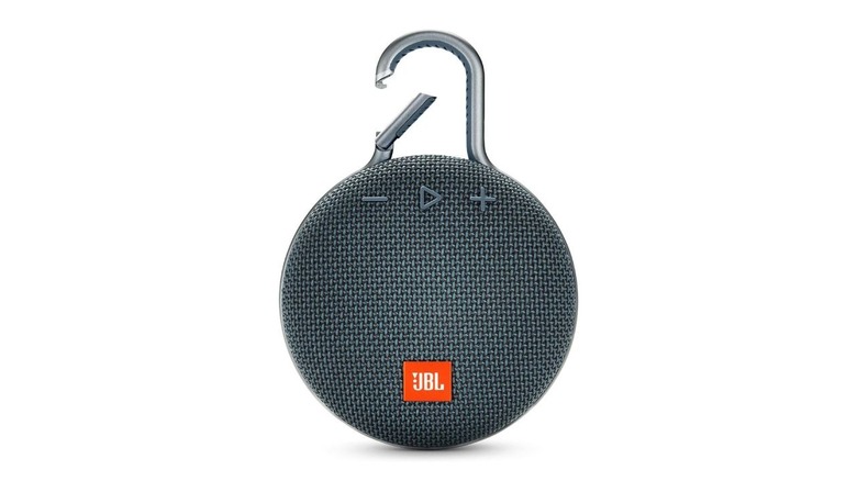 The JBL Clip 3 speaker on a white background