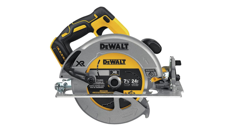 DeWalt Circular Saw DCS570B product shot