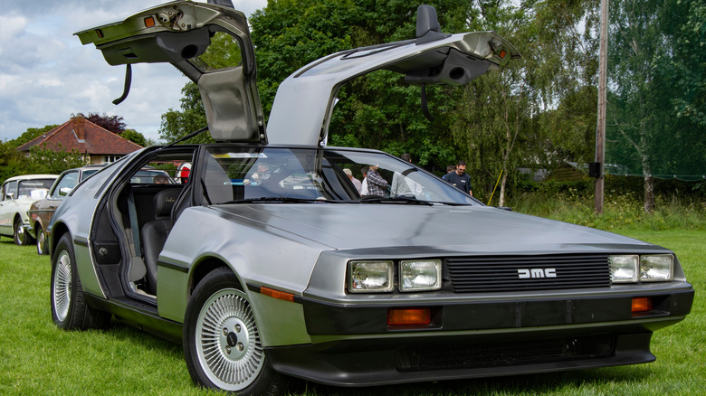 Delorean DMC-12