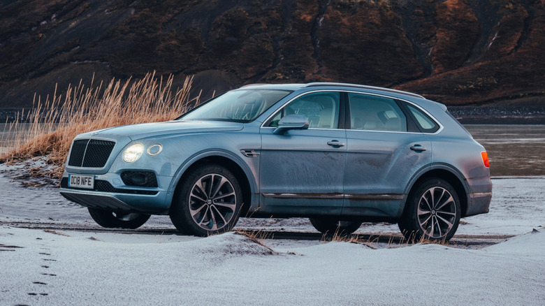 Bentley Bentayga in Iceland