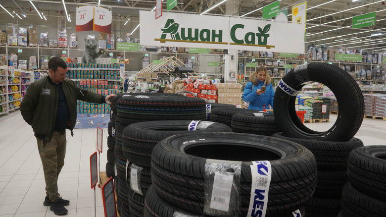 car tire store