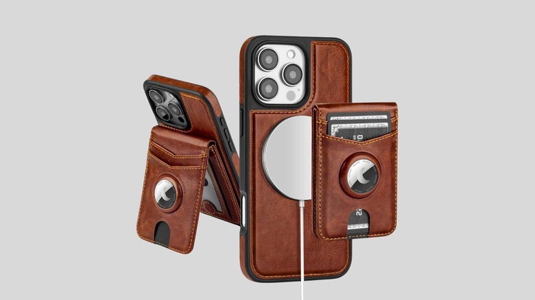 phone case with airtag space