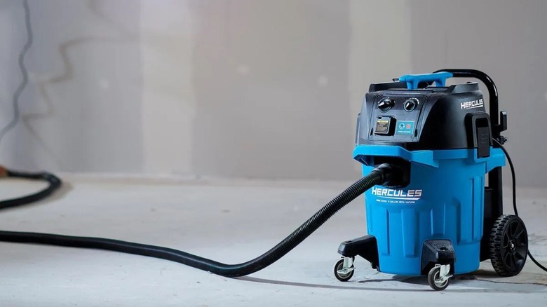 Hercules 12-Gallon Dust Extractor