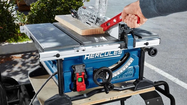 Hercules Compact Jobsite Table Saw with Rack and Pinion Fence