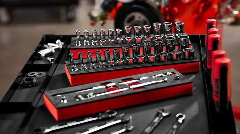Icon 3/8-Inch 54-Piece Socket Set