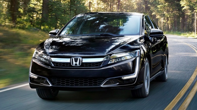 A black 2021 Honda Clarity