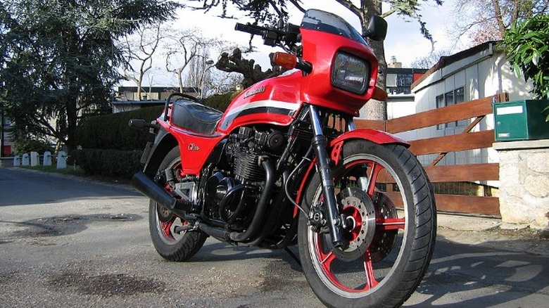 Kawasaki GPZ550