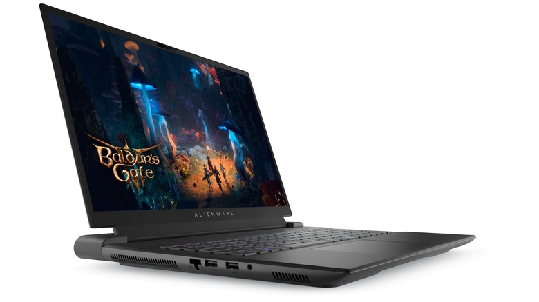 Alienware m18 on display