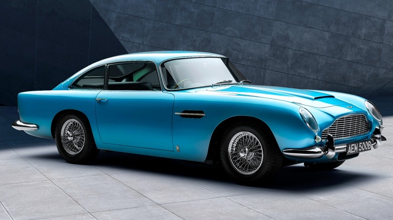 Aston Martin DB5 Blue