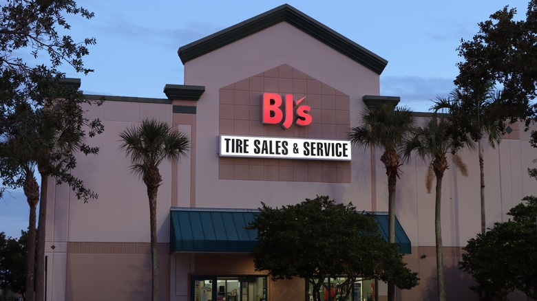 bj's tire service exterior