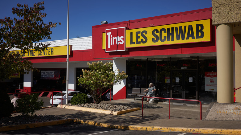 les schwab tire center