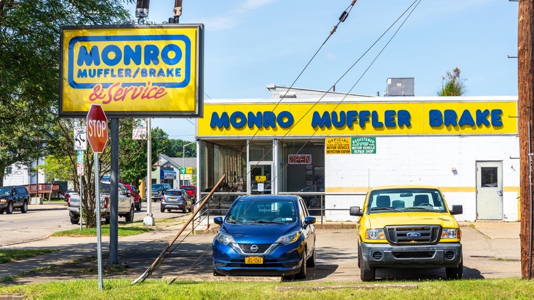 monro tire center exterior