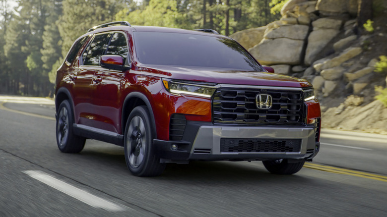 Honda Pilot on the road