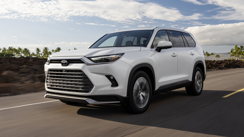 Toyota Grand Highlander on a coastal highway