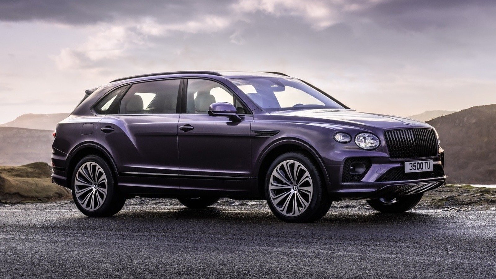 10 Most Luxurious Features Of The New Bentley Bentayga EWB