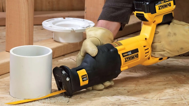 cutting pipe with DeWalt reciprocating saw