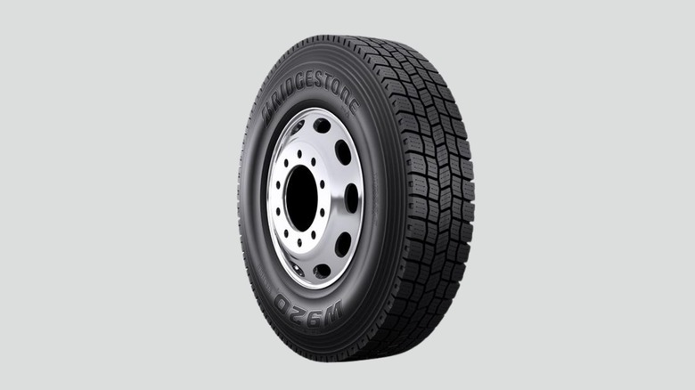 Bridgestone W920 tire