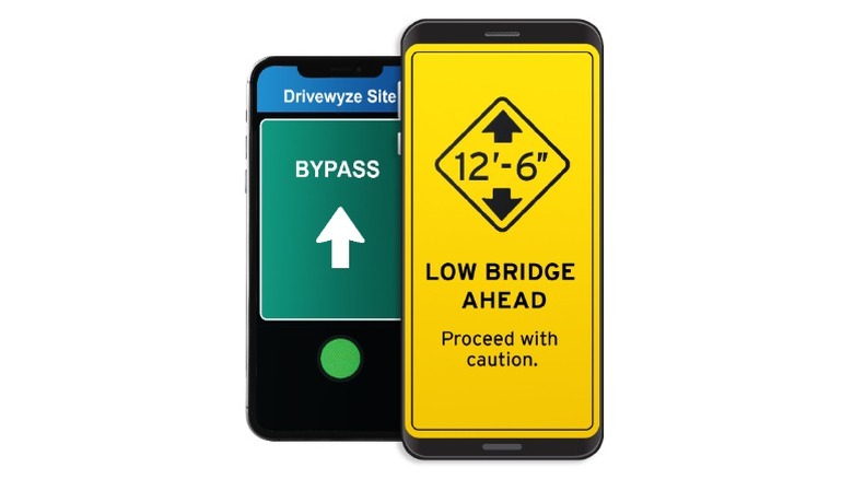 Screenshots of the Drivewyze app