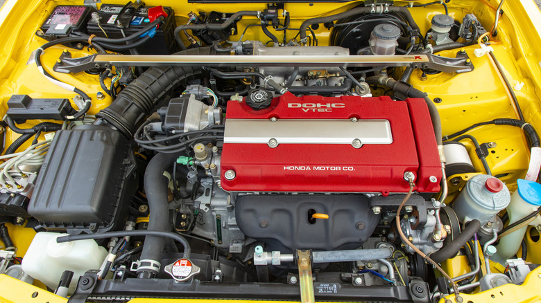Acura Integra Type R DC2 B18C engine