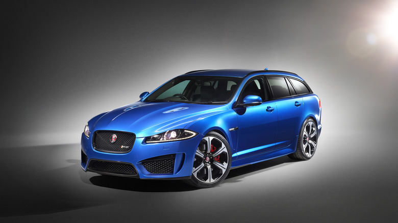 Jaguar XFR-S Sportbrake front 3/4 view