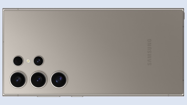Samsung Galaxy S24 Ultra in beige.
