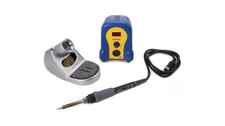 Hakko FX888DX-010BY soldering iron