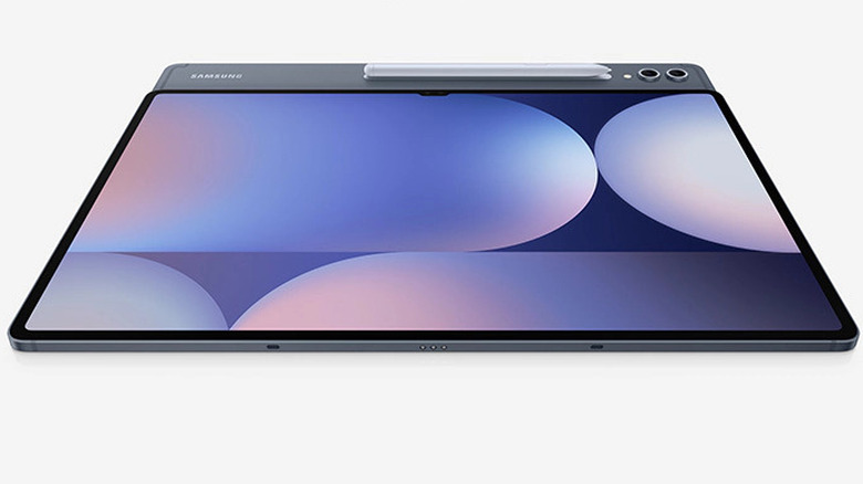 Samsung Galaxy Tab S10 Ultra display