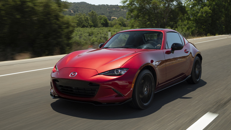 2020 Mazda Miata front 3/4