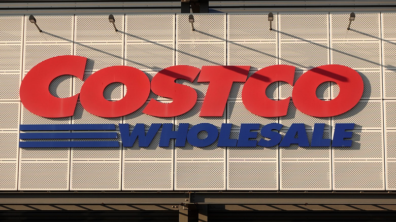 Picture of a Costco storefront.