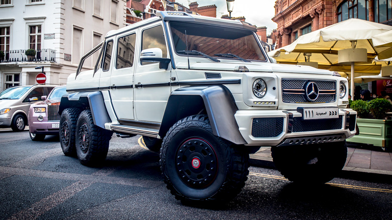 Mercedes-Benz G63 AMG 6x6 in London
