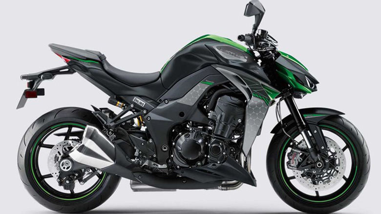 A stock image of a Kawasaki Z1000R on a gray background