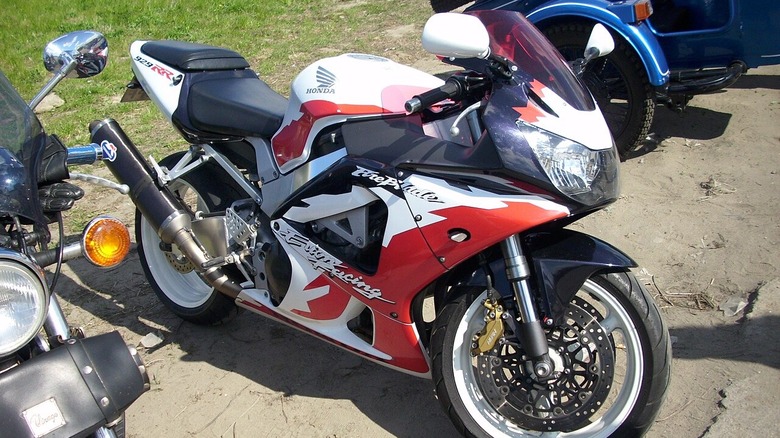 Honda CBR929RR Fireblade