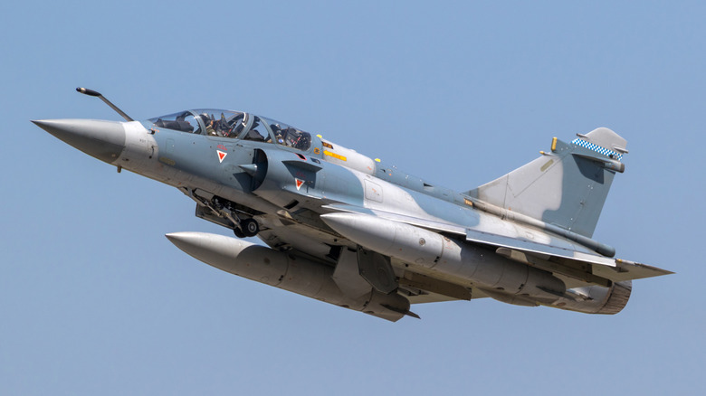 A Dassault Mirage 2000 in flight