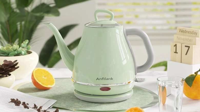 Anfilank Electric Kettle on decorated table